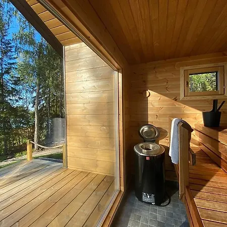 Varis シャレー キルッコヌンミ